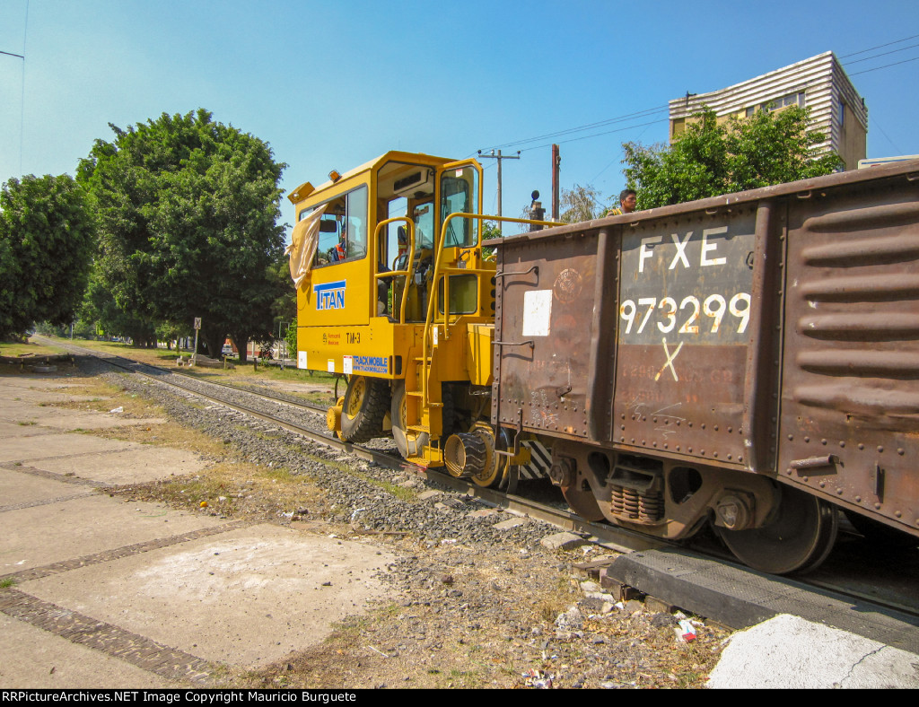 FXE Trackmobile TM-3